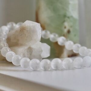 Selenite Gemstone Chakra Balancing Stretchy Energy Cleansing Bracelet